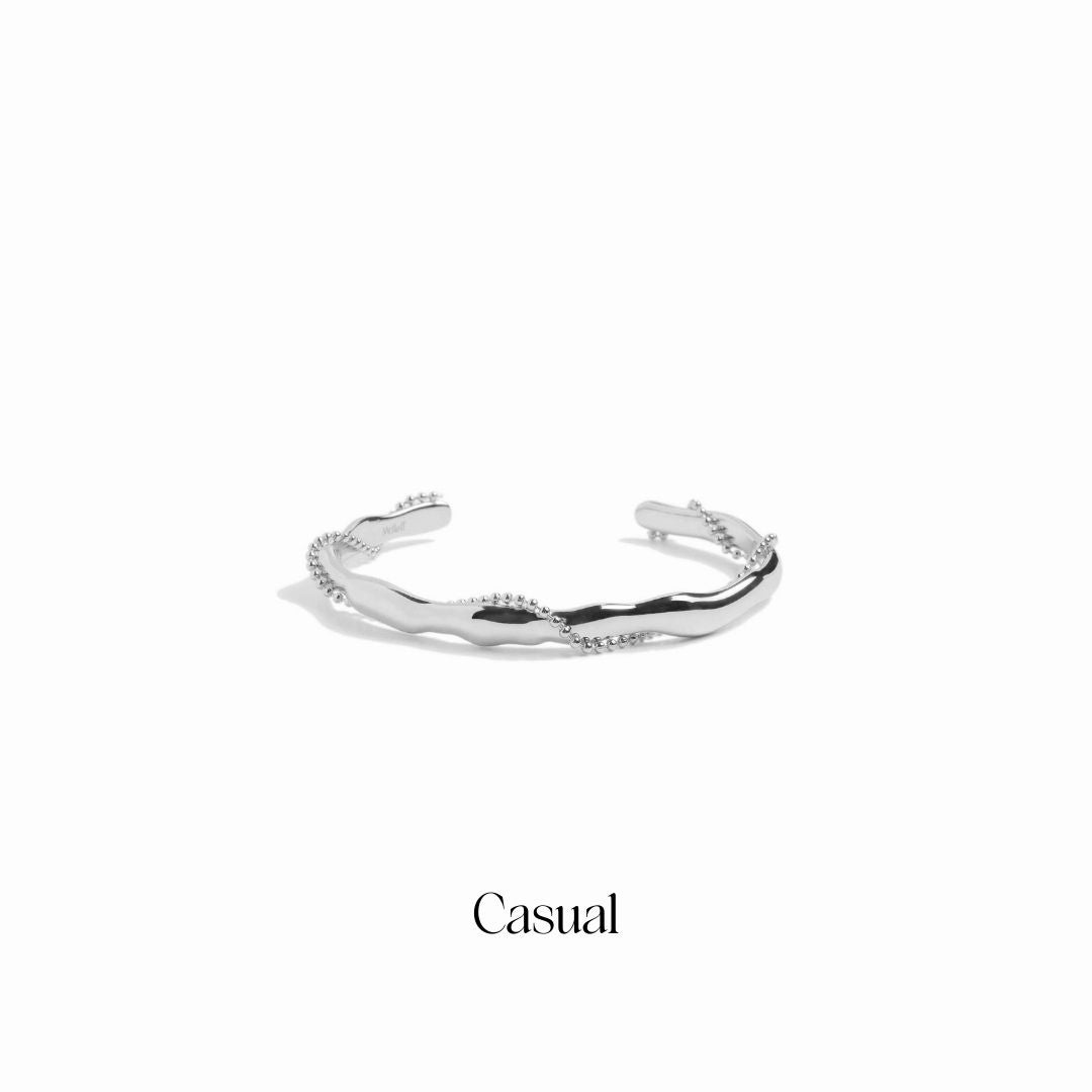 Twist Line Bangle【Casual】（Gold） | Melloff